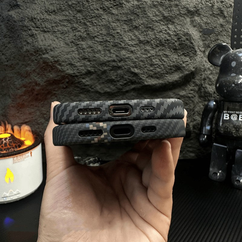 Hit Color Carbon Fiber Texture MagSafe iPhone Case – Wireless Charging Hard PC Cover with Relief Design for iPhone Models